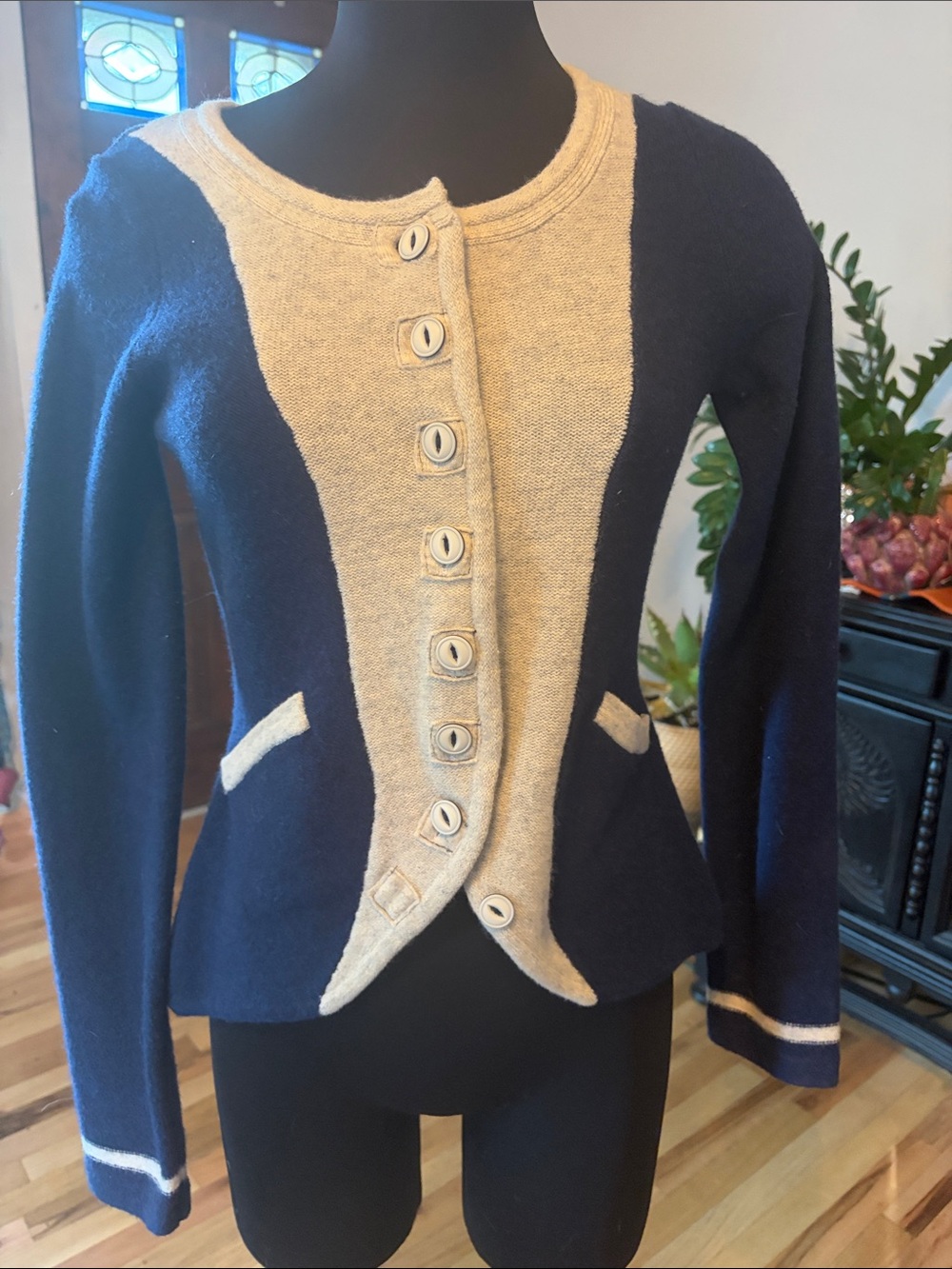 sparrow Navy and Cream Button-Front Knit Blazer